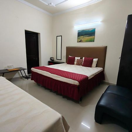 New Chandigarh Holiday Home Екстер'єр фото